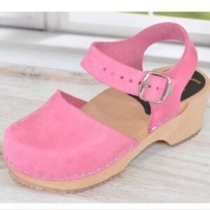 Cape Clogs‎ Made in Sweden Girls Pink Swedish Clog Size EU33 NWOB